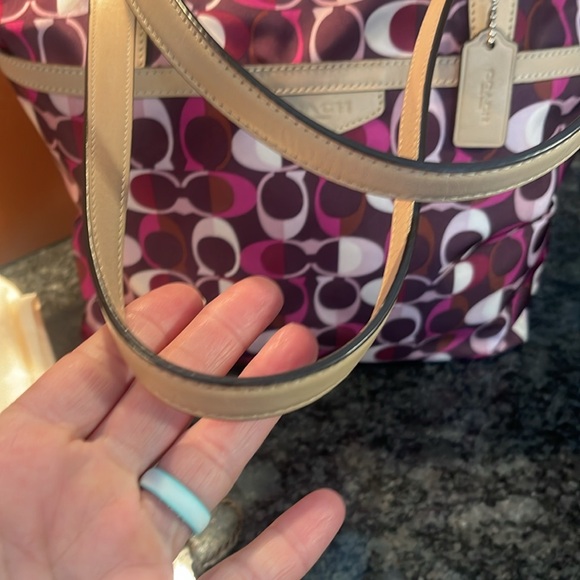 Coach Nylon signature Tote EUC Spring Dustbag Box Included - Picture 4 of 11